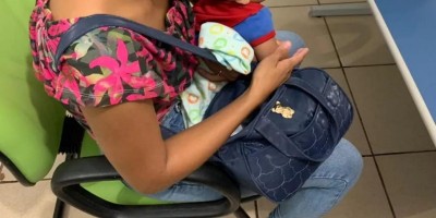 Dona de casa com bebê no colo é agredida ao ser acusada de traição