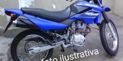 Motocicleta Broz é furtada no bairro São Cristóvão em Rolim de Moura