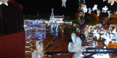 Parceria entre prefeitura e empresários irá proporcionar “Natal de Luz” em Rolim de...