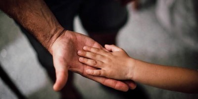 Avó percebe sangramento em criança e tio é preso acusado de estupro