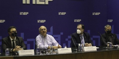 Primeiro dia de provas do Enem tem 26% de abstenção 