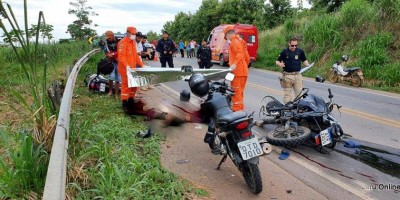 Grave acidente entre motos deixa dois mortos e um em estado grave na BR-364 em Jaru; veja...