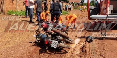 Colisão entre motos deixa dois feridos em Rolim de Moura