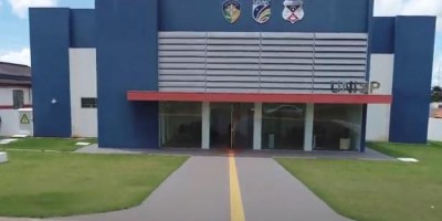 Casal compra quase R$ 1 mil em produtos e paga com notas falsas em Rolim de Moura