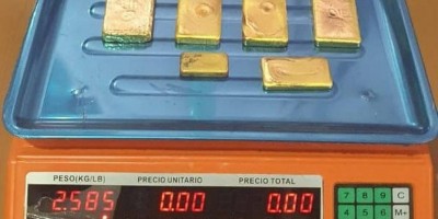 Casal é preso com 6 barras de ouro avaliadas em cerca de R$ 800 mil em Porto Velho