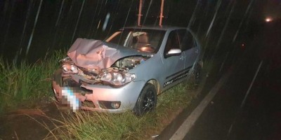 Jaru: Condutor colide em vários veículos parados e foge a pé após polícia ser...