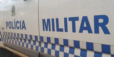 Mulher leva surra do marido por não querer limpar a casa