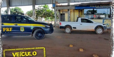 Carro roubada em MG é recuperado pela PRF em RO