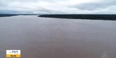 Rio Madeira atinge 14 metros e entra em cota de atenção em Porto Velho