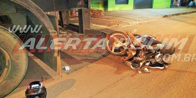 Motociclista fica ferida após colidir na traseira de carreta estacionada em Rolim de...
