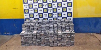 PRF apreende mais de 600 Kg de cocaína avaliada em R$ 100 milhões em Pimenta Bueno;...