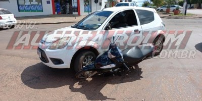 Motociclista é socorrido à UPA após colisão com carro em Rolim de Moura