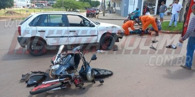 Colisão entre carro e moto deixa um ferido em Rolim de Moura - veja o vídeo