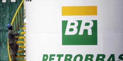 R$ 44 bilhões: Bolsonaro diz que lucro da Petrobras é 'um estupro' e que novos...