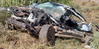 Casal morre em grave acidente entre caminhonete e carreta na BR-364 em MT