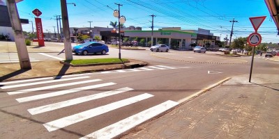 Polêmica rotatória implantada em cruzamento tem ótimos objetivos, mas rolimourenses...