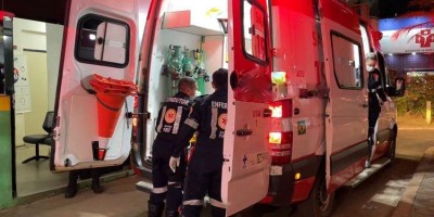 Rapaz é hospitalizado ao ser agredido na cabeça pelo namorado em Porto Velho