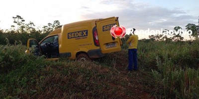 Carro dos correios é roubado por criminosos armados em Porto Velho; Veículo foi...