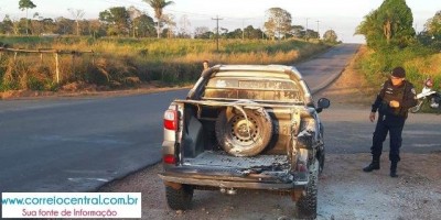 Identificado: Homem é morto e tem corpo e veículo incendiado em Ouro Preto