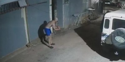 Homem tem mão decepada por tentar defender mulher que estava sendo agredia pelo namorado...