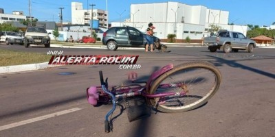 Acidente envolvendo dois carros e bicicleta é registrado em Rolim de Moura