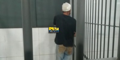 Ladrão é surrado após roubar mulher em ponto de ônibus em Porto Velho