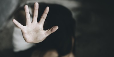 Idoso é flagrado estuprando mulher com problemas mentais em Porto Velho