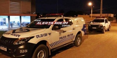 Rolim de Moura: Motociclista aborda mulher, faz ela deitar no chão para matá-la, mas...