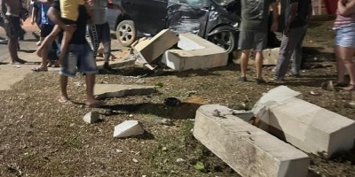 Identificados: Três pessoas morrem em gravíssimo acidente entre carro e moto em...