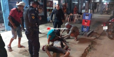 Homem fica em estado grave ao ser atacado a golpes de facão