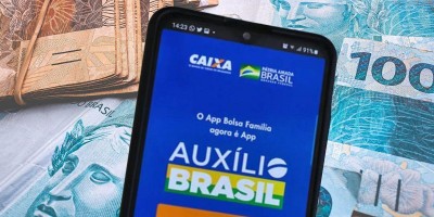 Última parcela de agosto do Auxílio Brasil é paga hoje 