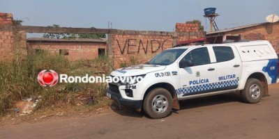 Criança encontra corpo de homem jogado em casa abandonada
