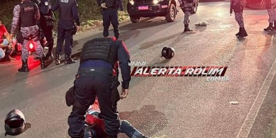 Após tentativa de fuga, dois homens acabam presos por crimes de porte ilegal de arma de...