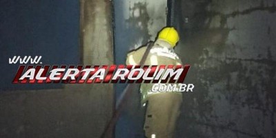 Incêndio em residência é registrado no Jardim dos Lagos em Rolim de Moura