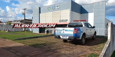 Homem com mandado de prisão em aberto foi preso pela PM após abordagem próximo ao...