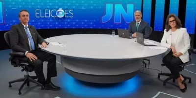Bolsonaro diz que aceitará resultado das eleições 'desde que sejam limpas' e repete...