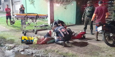 Idosa sofre fratura exposta ao ser atropelada por motoboy
