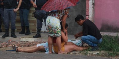 Jovem de 16 anos é morto a tiros por bandidos em moto em Manaus
