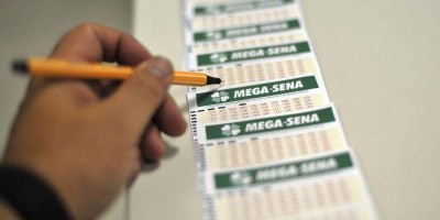 Ninguém acerta as 6 dezenas e Mega-Sena acumula novamente