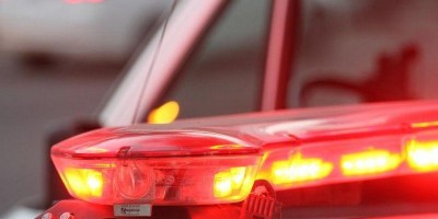 Homem tenta pegar arma de policial durante abordagem