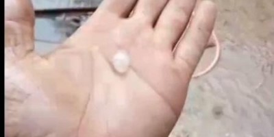 Moradores registram chuva de granizo em Seringueiras; veja o vídeo