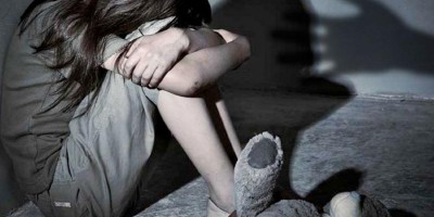 Pedófilo estupra menina de 9 anos durante festa de família