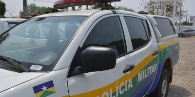Mulher é presa após atirar na cabeça do marido em Ariquemes