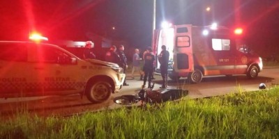 Motociclista bate de frente com viatura da PM em Vilhena