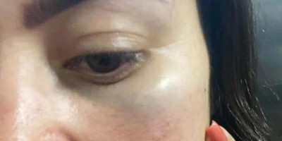 Mulher acorda sendo espancada pelo marido na cama