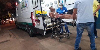 Jovem é agredido a facadas pelo próprio irmão após discussão em residência