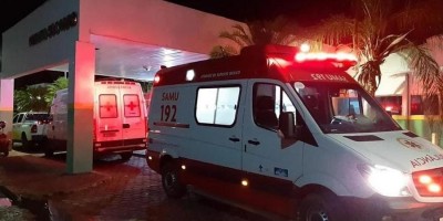 Mulher ataca marido a facadas após ter crise de ciúmes