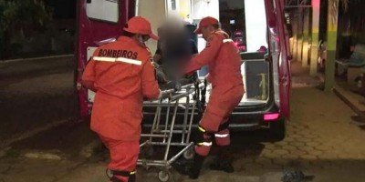 Adolescente é acusado de atacar vizinho a pauladas