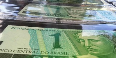 Desvalorização: R$ 1 de hoje valeria apenas R$ 0,12 quando Plano Real foi lançado, há...
