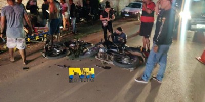 Colisão entre três veículos deixa quatro pessoas feridas
